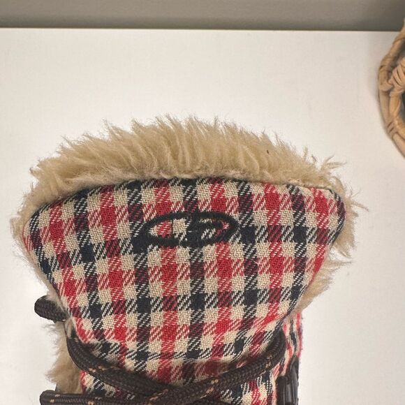 Plaid Faux Fur-Lined Duck Boots Retro Cabin Chic Winter Snow Cozy Cold-Weather 9 - Picture 10 of 14